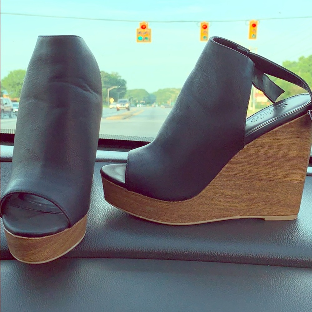 Black Platform wedge heels
